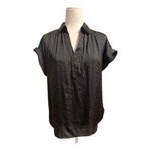 Naked Zebra V-Neck Short Sleeved Pleated Silky Blouse Black Sz L